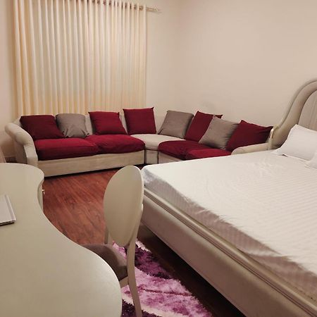 Arnim Suite - 3 Bedrooms Apartment Sharjah Ngoại thất bức ảnh