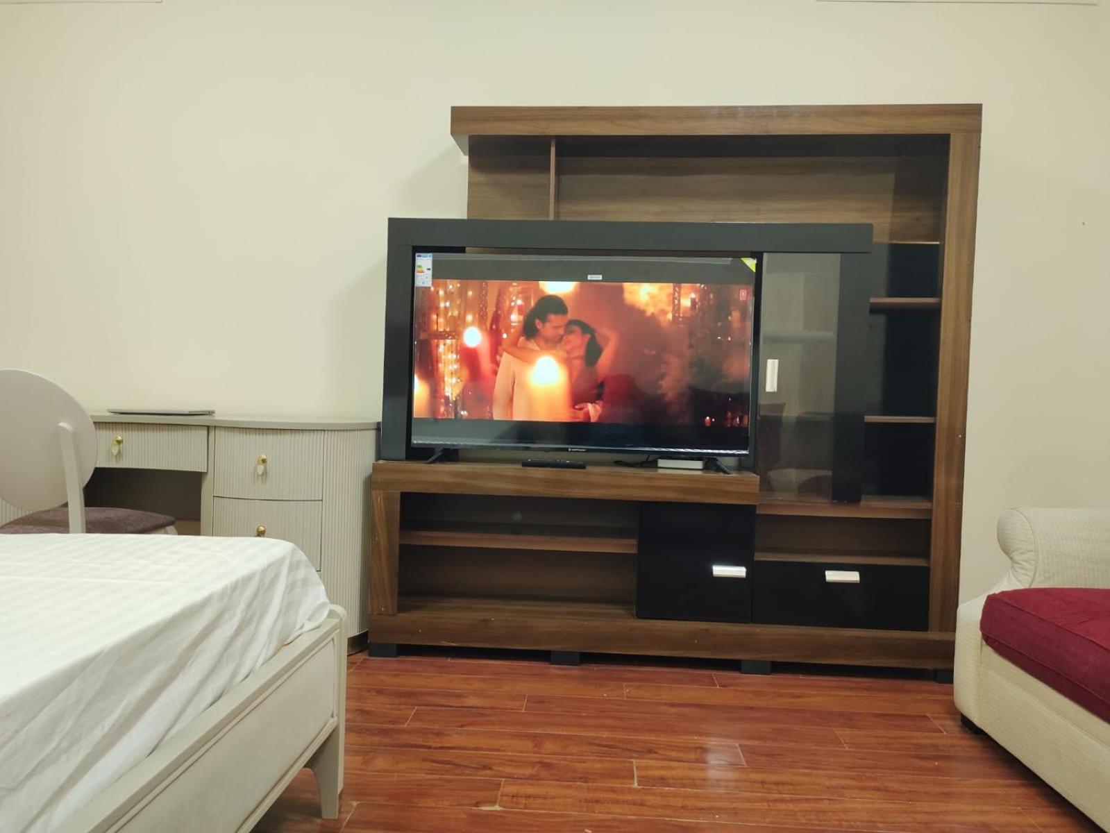 Arnim Suite - 3 Bedrooms Apartment Sharjah Ngoại thất bức ảnh
