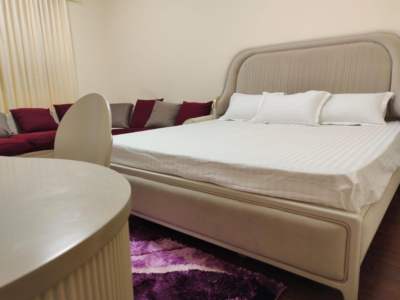 Arnim Suite - 3 Bedrooms Apartment Sharjah Ngoại thất bức ảnh