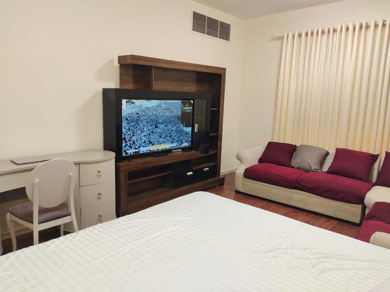 Arnim Suite - 3 Bedrooms Apartment Sharjah Ngoại thất bức ảnh