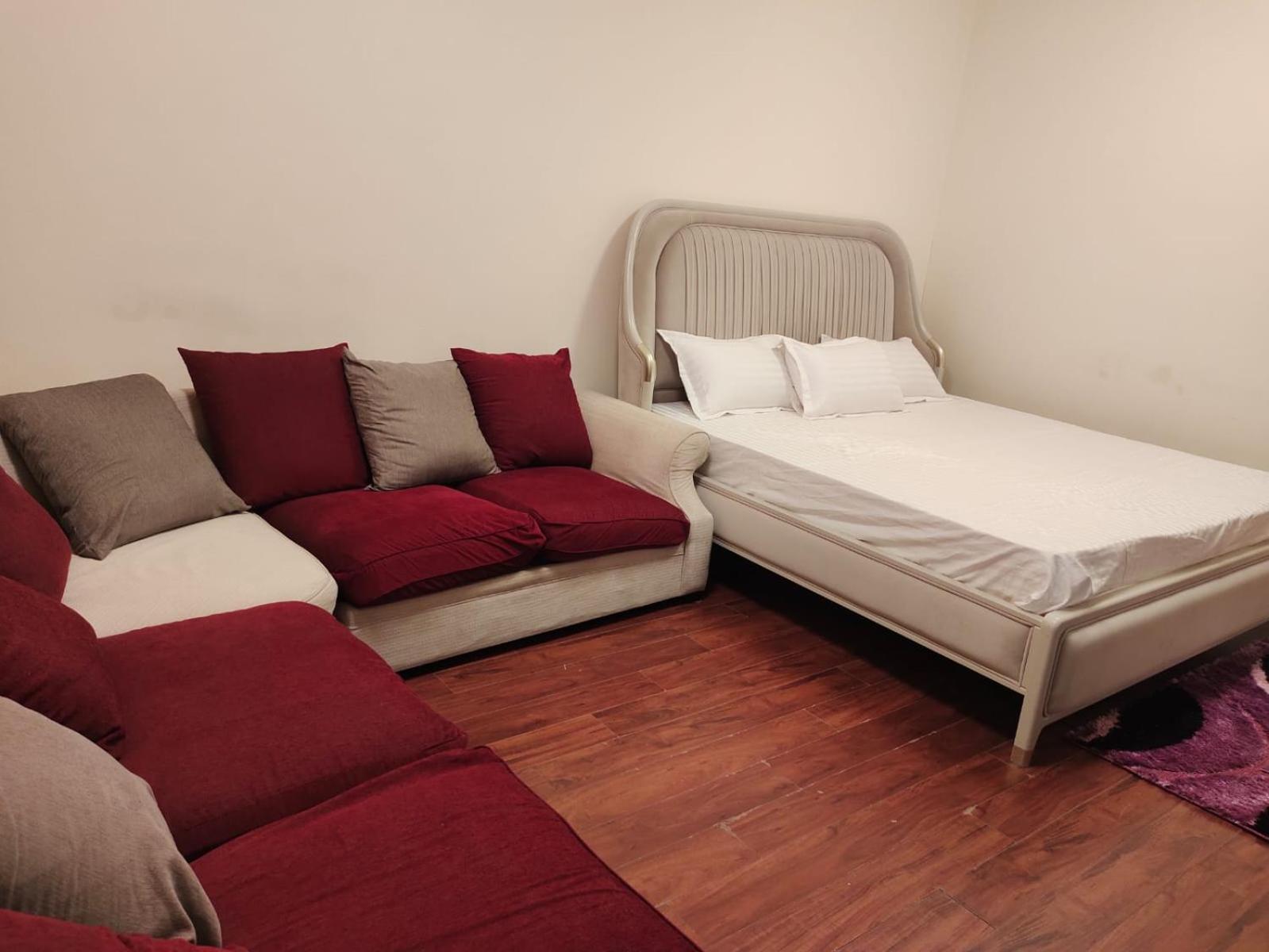 Arnim Suite - 3 Bedrooms Apartment Sharjah Ngoại thất bức ảnh